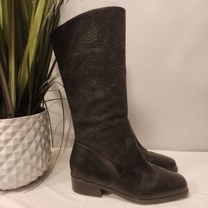 Markon Suela Black Floral Rose Embossed Suede Leather Boots Women's  Size 9.5